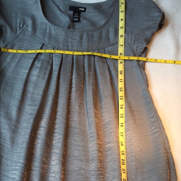 H&M Women’s Dress Short Sleeves with Pockets SZ 4 - Picture 7 of 7